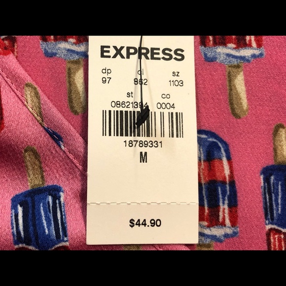 NWT Express Cut Off Sleeve Top - Picture 3 of 5